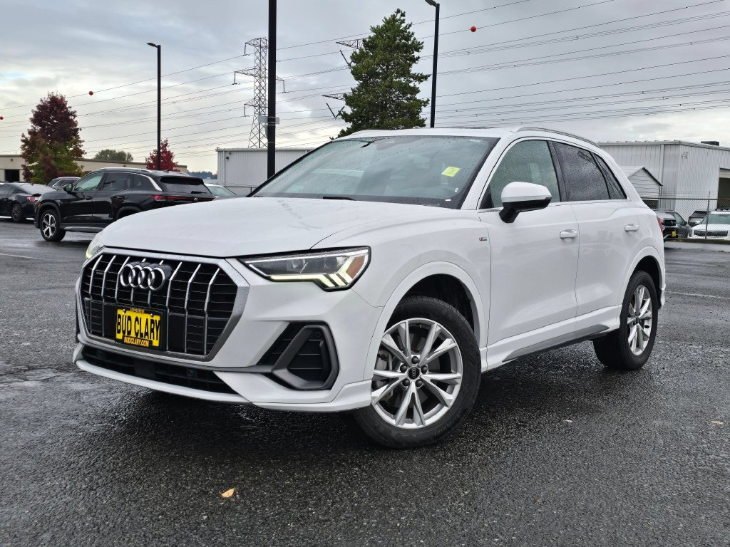 Used 2024 Audi Q3 2.0T Premium AWD/4WD image 1