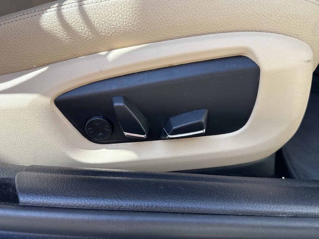 Used 2016 BMW 528i Sedan RWD image 35