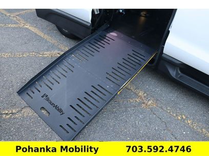 Used 2020 Chrysler Voyager L