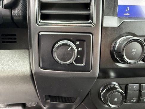 Used 2020 Ford F150 XLT w/ Trailer Tow Package image 17