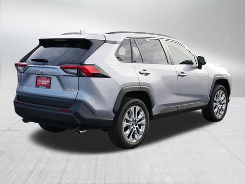 Certified 2025 Toyota RAV4 XLE Premium image 7