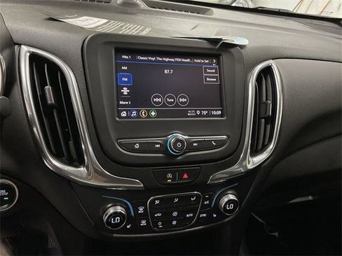 Certified 2023 Chevrolet Equinox LT image 24