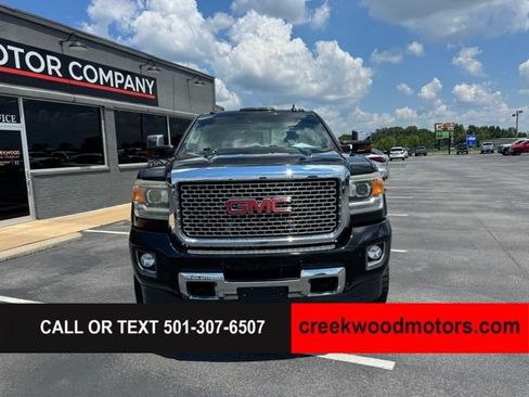 Used 2016 GMC Sierra 3500 Denali w/ Duramax Plus Package AWD/4WD image 15