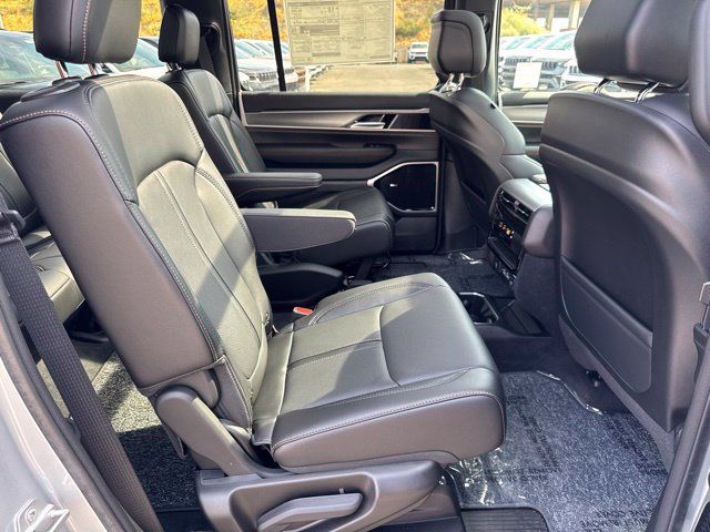 New 2026 Jeep Grand Wagoneer L 4WD image 33