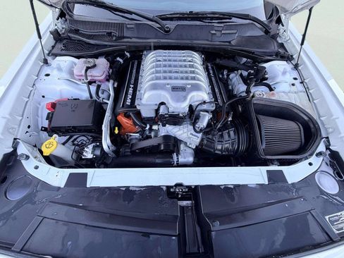 Used 2023 Dodge Challenger SRT Hellcat RWD image 11