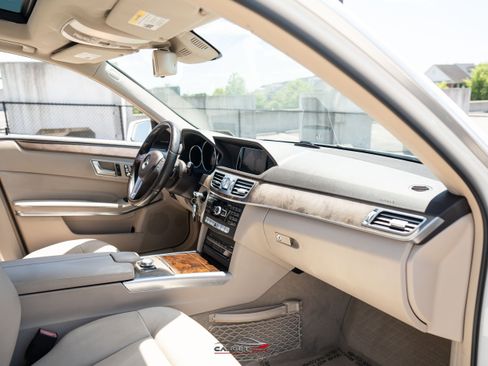 Used 2015 Mercedes-Benz E 350 4MATIC Sedan w/ Premium 1 Package image 15