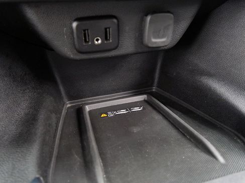 Used 2023 Chevrolet Traverse LT w/ LPO, Floor Liner Package AWD/4WD image 27