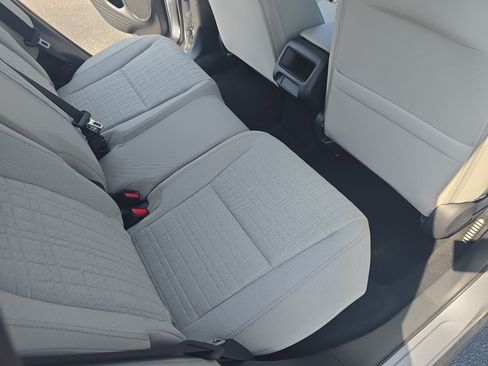 Certified 2025 Honda HR-V LX image 11