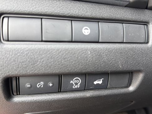 Certified 2024 Nissan Rogue SL AWD/4WD image 22