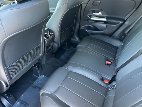 Certified 2025 Mercedes-Benz GLA 250 image 11