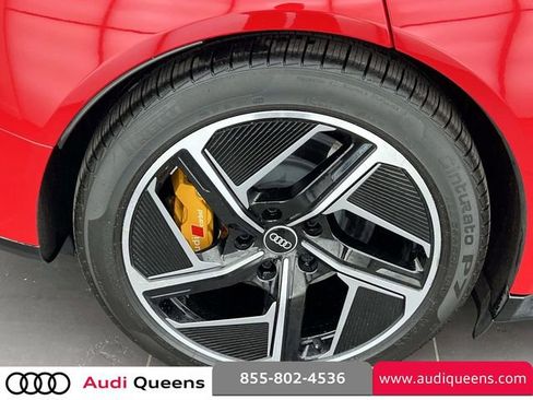 Used 2023 Audi RS e-tron GT w/ Carbon Performance Package AWD/4WD image 7