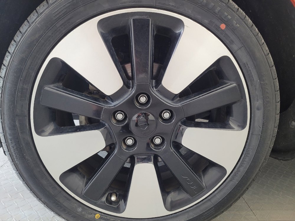 Used 2018 Kia Soul + FWD image 31