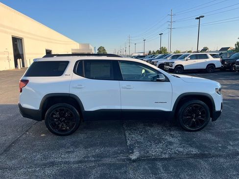 Certified 2023 GMC Acadia SLT w/ Elevation Edition AWD/4WD image 8