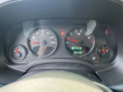 Used 2013 Jeep Patriot Latitude w/ Sun/Sound Group image 20