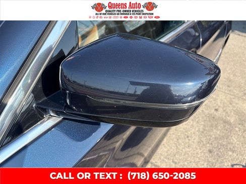 Used 2019 BMW 540i xDrive w/ Premium Package AWD/4WD image 32