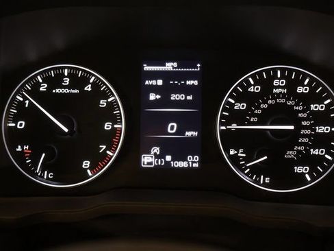 Certified 2025 Subaru Crosstrek 2.5i Premium AWD/4WD image 19