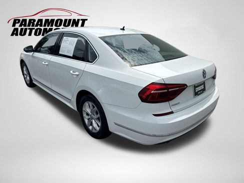 Used 2017 Volkswagen Passat 1.8T S FWD image 5