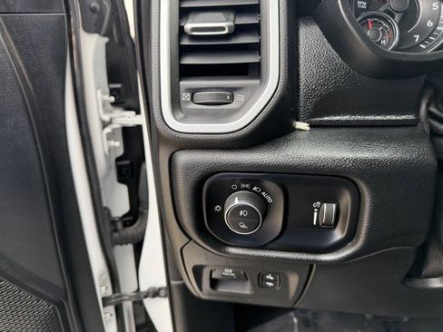 Used 2021 RAM 1500 Lone Star image 24