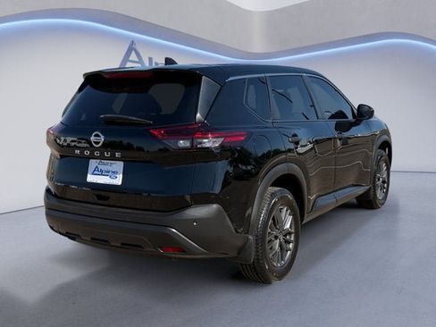 Used 2021 Nissan Rogue S FWD image 5