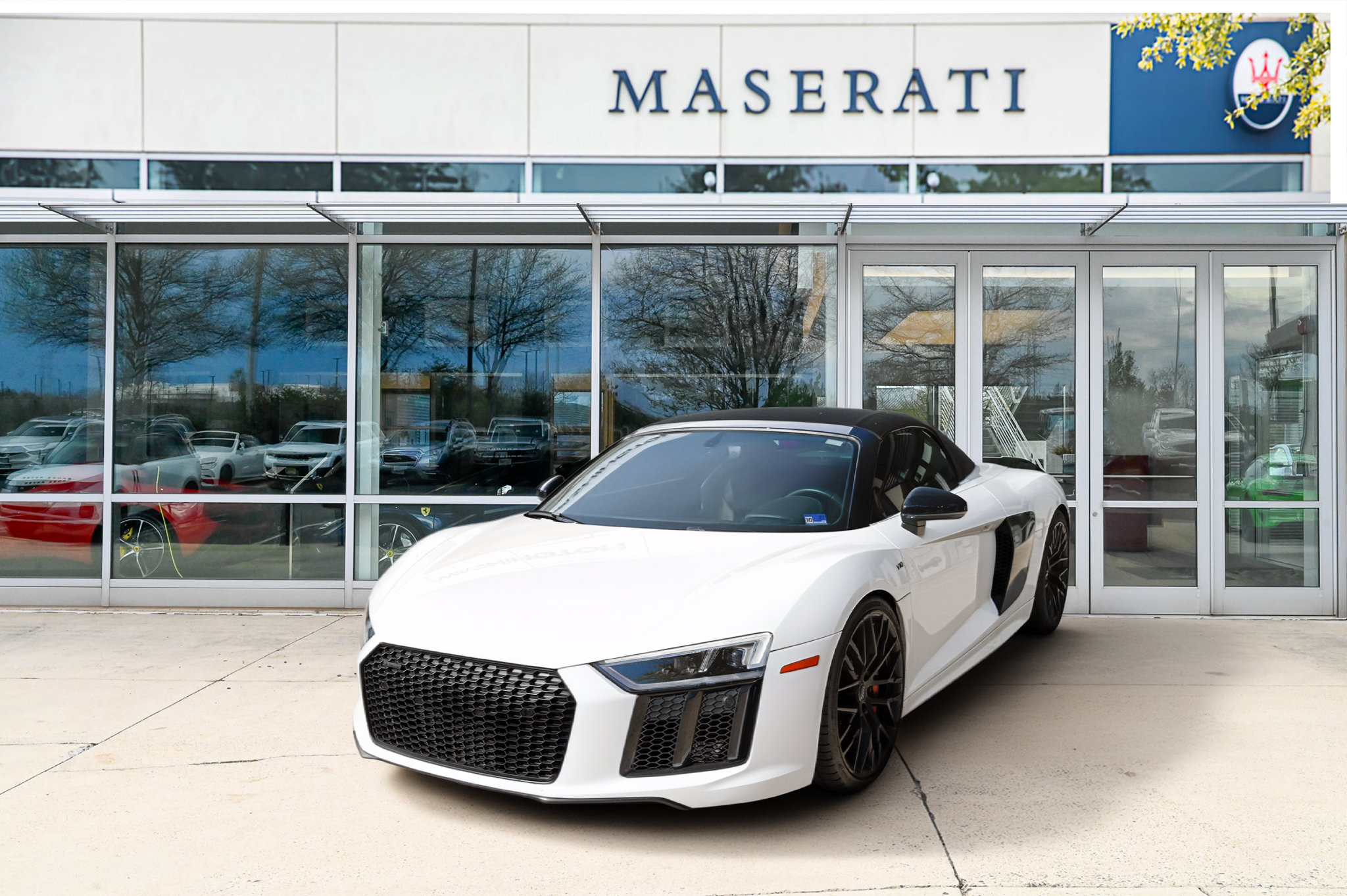 Used 2018 Audi R8 V10 w/ 20" Wheel Package AWD/4WD image 1