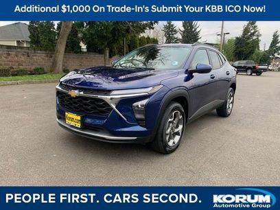 Used 2024 Chevrolet Trax LT w/ Driver Confidence Package