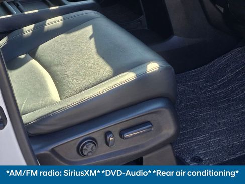 Used 2022 Honda Odyssey Touring image 11