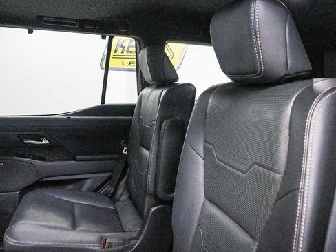 Used 2024 Lexus GX 550 w/ Cold Area Package AWD/4WD image 19