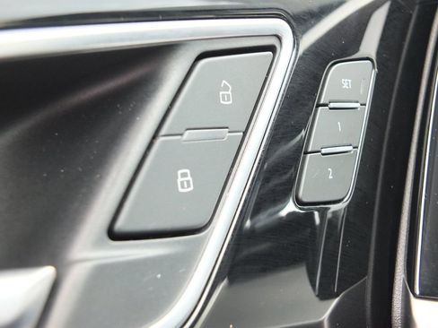 Used 2024 Audi Q4 e-tron Premium w/ Convenience Package AWD/4WD image 33