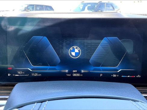 Used 2025 BMW X5 sDrive40i w/ Premium Package RWD image 13