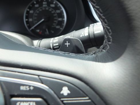 Used 2025 INFINITI QX50 Luxe AWD/4WD image 37