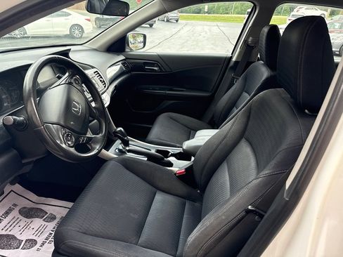 Used 2013 Honda Accord Sport image 4