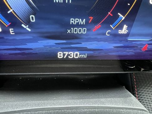 Used 2025 Chevrolet Equinox RS image 31