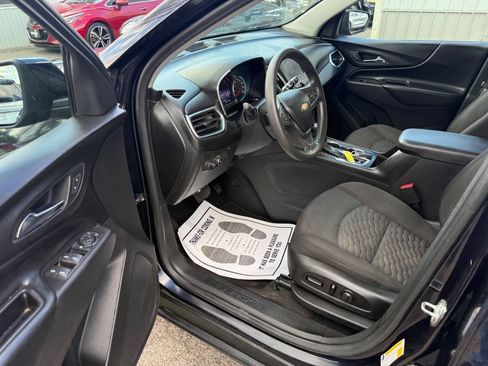 Used 2020 Chevrolet Equinox LT AWD/4WD image 14