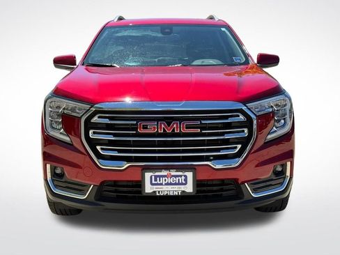 Used 2023 GMC Terrain SLT AWD/4WD image 11