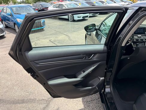 Used 2021 Honda Accord LX image 14