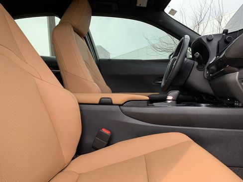 Used 2025 Lexus UX 300h FWD w/ Cold Area Package image 35