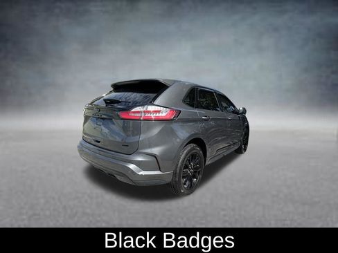 Used 2024 Ford Edge SE w/ Black Appearance Package AWD/4WD image 7