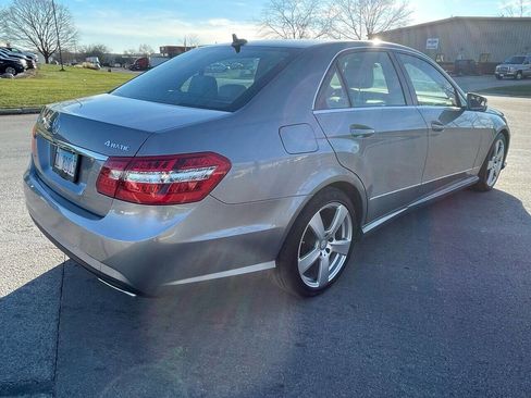 Used 2011 Mercedes-Benz E 350 4MATIC Sedan image 16