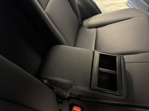 Used 2018 Toyota RAV4 Limited w/ All Weather Liner Package AWD/4WD image 35