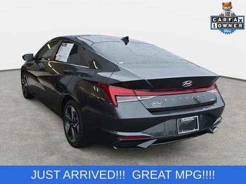 Used 2023 Hyundai Elantra Limited FWD image 7