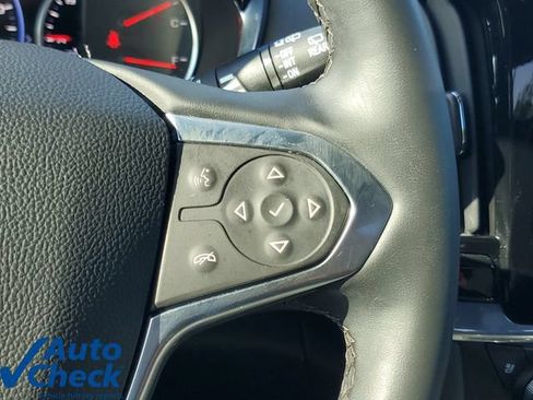 Used 2023 Chevrolet Traverse Premier w/ Redline Edition FWD image 25