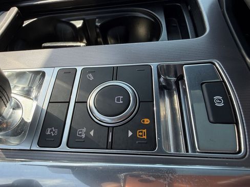 Used 2020 Land Rover Range Rover Sport HSE AWD/4WD image 26
