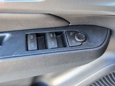 New 2026 Chevrolet Equinox EV RS image 17