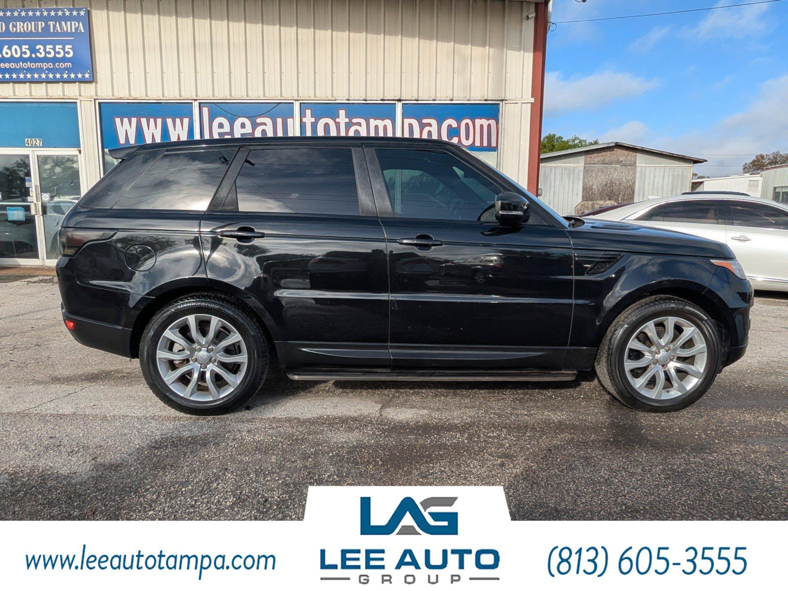Used 2015 Land Rover Range Rover Sport HSE AWD/4WD image 2