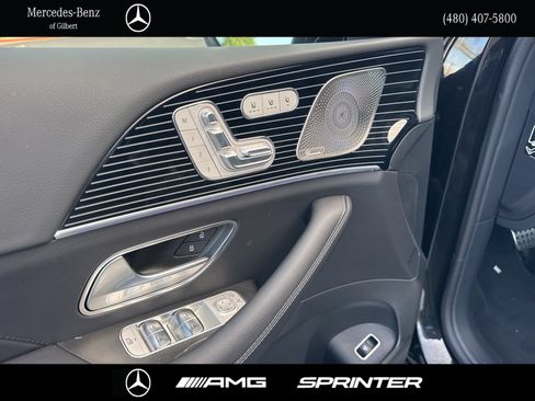 New 2026 Mercedes-Benz GLS 580 4MATIC image 12