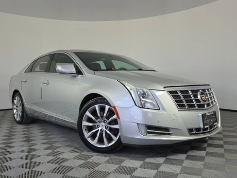 Used 2015 Cadillac XTS Luxury AWD/4WD image 1