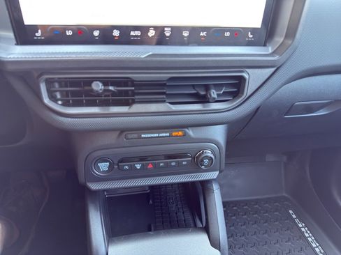 New 2025 Ford Bronco Sport Badlands image 23