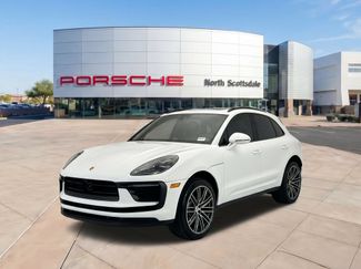 Used 2026 Porsche Macan AWD/4WD video 1