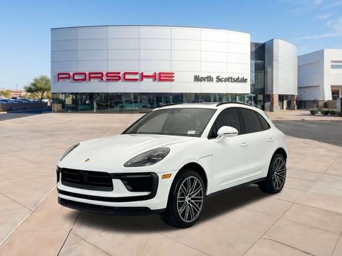 Used 2026 Porsche Macan AWD/4WD image 1
