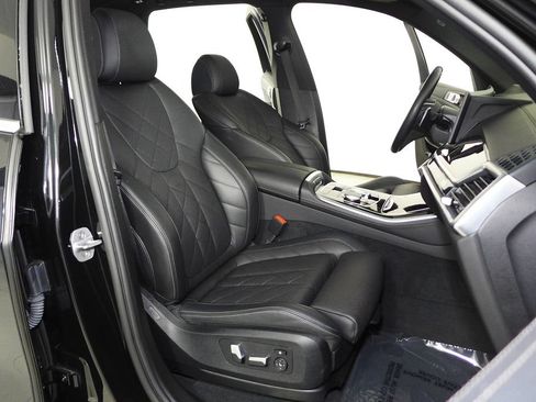 Used 2024 BMW X5 sDrive40i w/ Parking Assistance Package RWD image 19